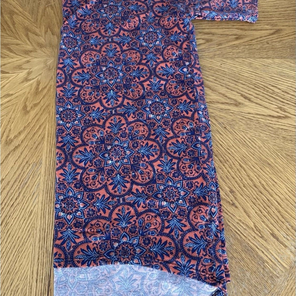 LuLaRoe XXS Irma TTop Tunic Shirt Floral Geometric Paisley Major Unicorn XXSmall